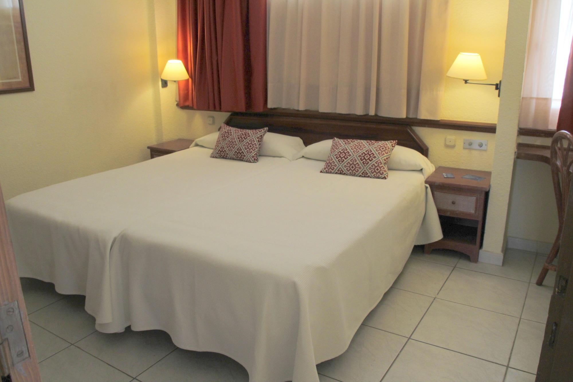 Hovima Atlantis Hotel Costa Adeje  Bagian luar foto